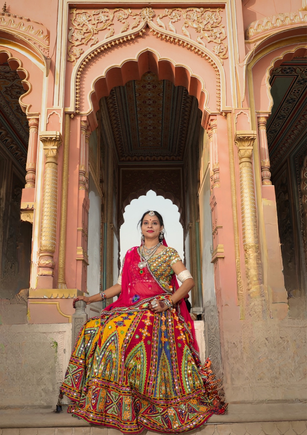 An artistic folk presentation captured in a moment of ceremonial beauty.