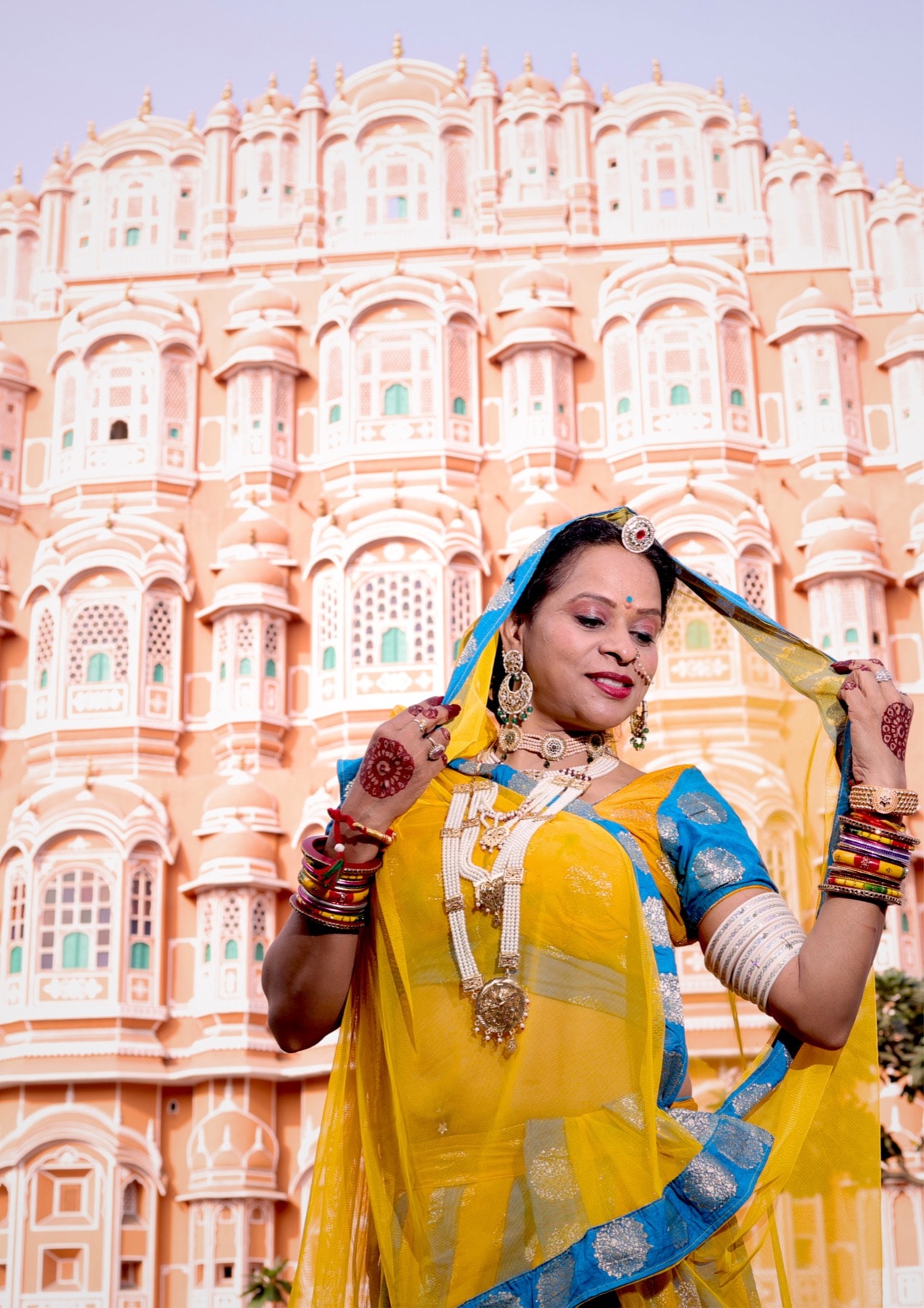 A warm, immersive performance image devoted to heritage promotion through live art.