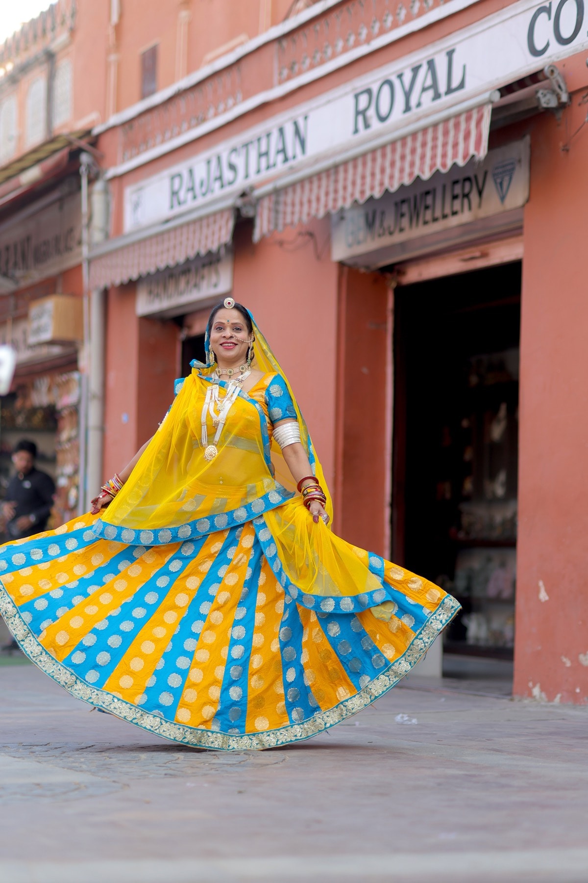 A vibrant expression of Rajasthan's living traditions in an open urban setting.